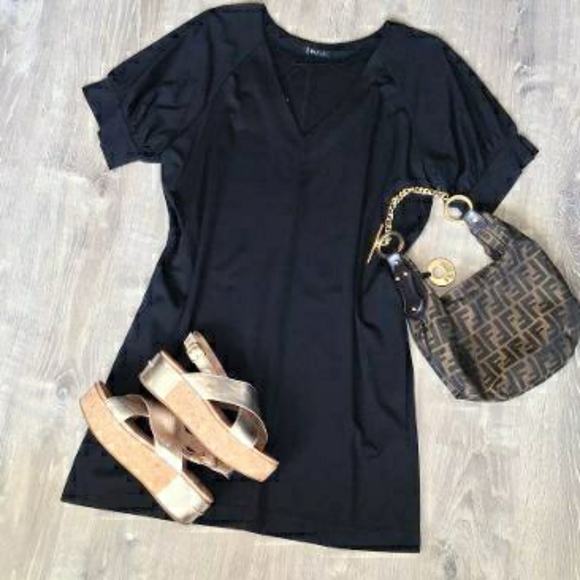 LAST 1❗VERY J Nordstrom Chic Oversized Black Shirt Dress - Picture 2 of 13